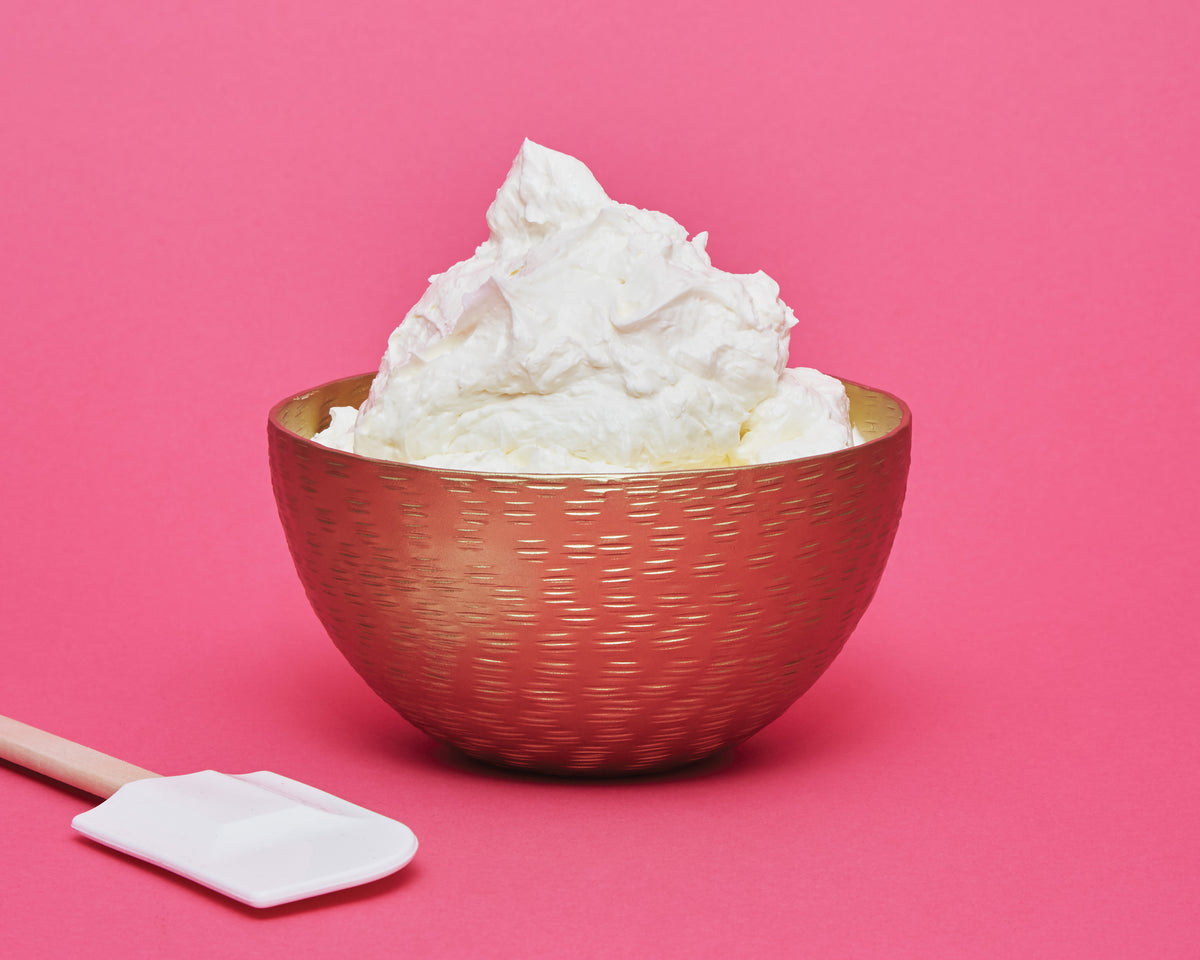 Yo's Italian Meringue Buttercream | Easy Buttercream | How To Cake It &ndash; HOW TO CAKE IT