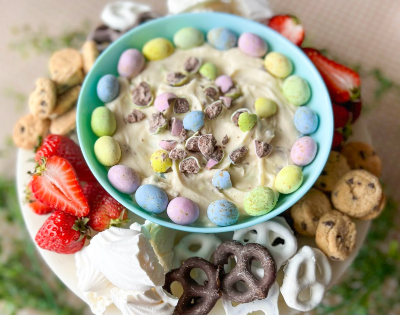 Mini Eggs Dip &amp; Dessert Platter &ndash; HOW TO CAKE IT